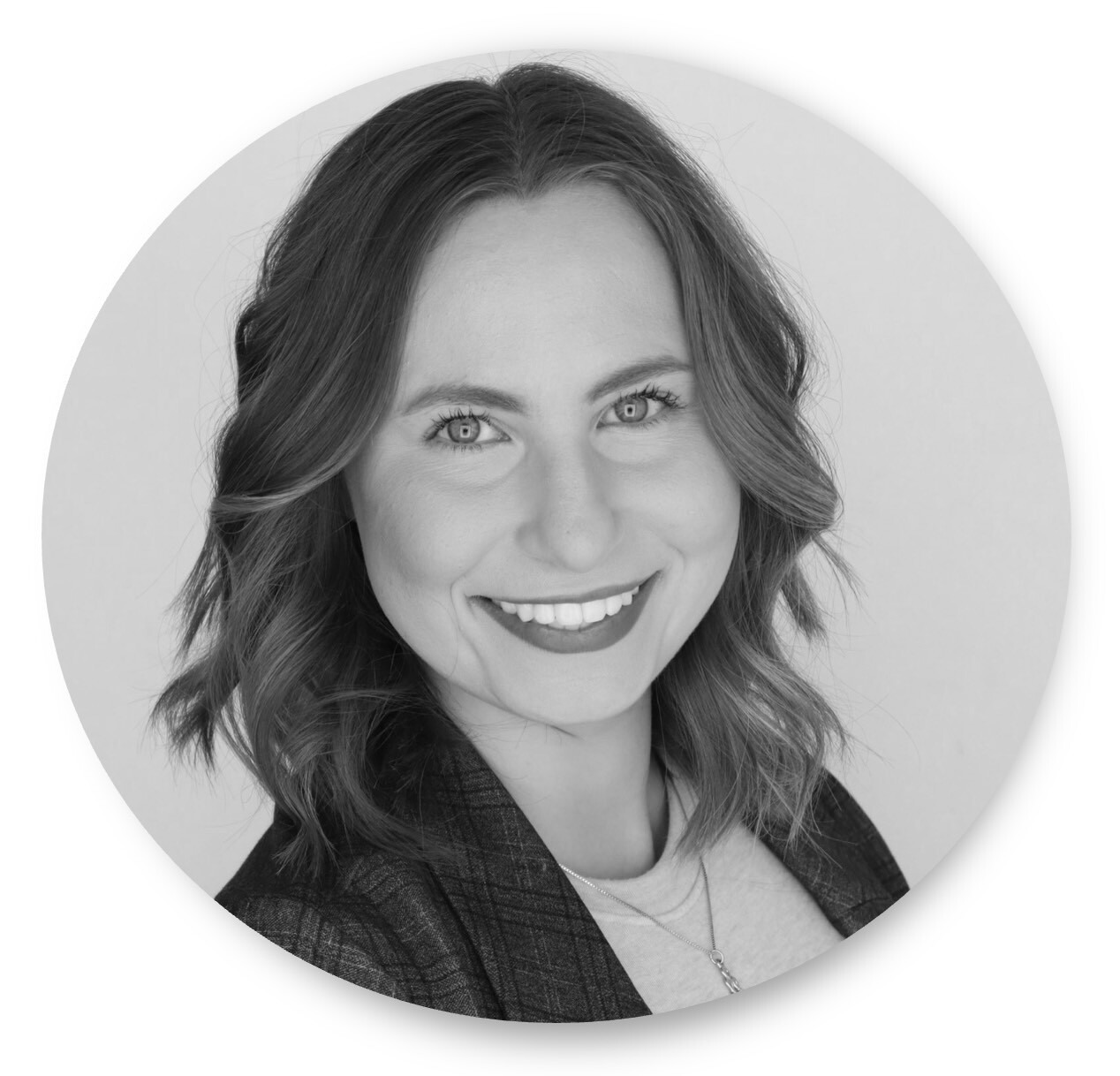 Anna Sneed headshot